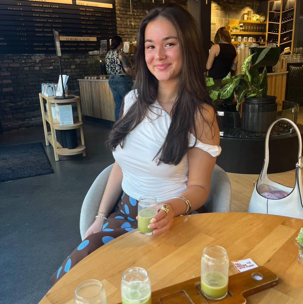 Meet your Posher, Tehya